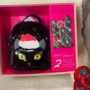 XMAS SALE!! NIB BETSEY JOHNSON 2 piece gift set